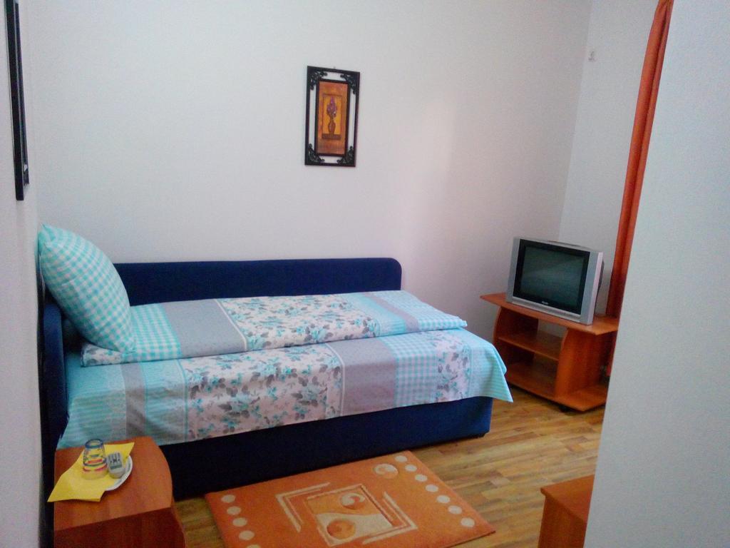 Pensiunea Vladut Timisoara Phòng bức ảnh